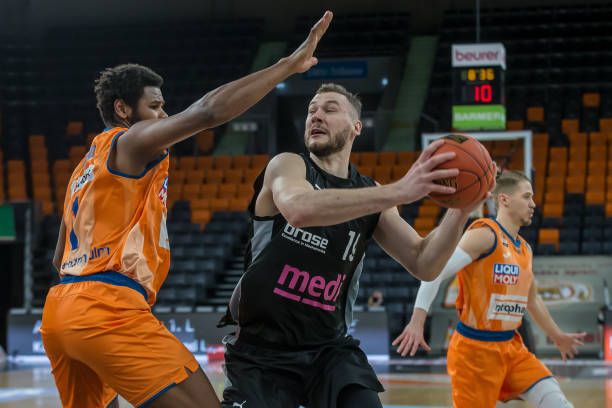 根据权威数 根据权威数